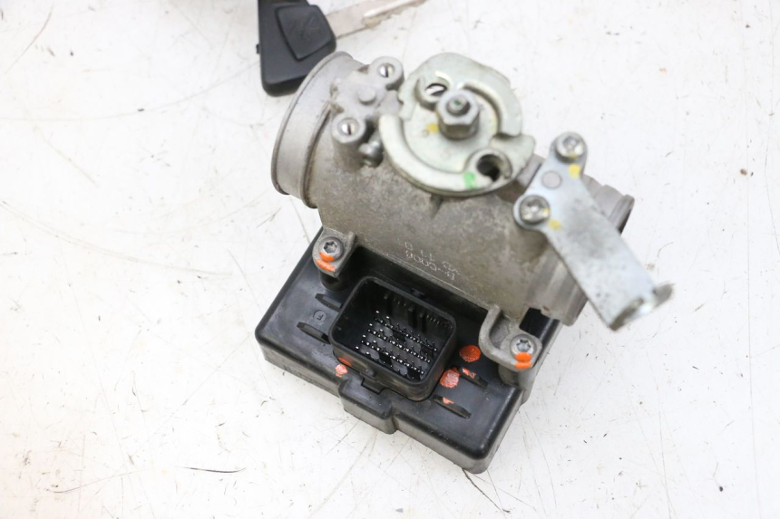 photo de LOCK SET KEY ECU PEUGEOT SATELIS 125 (2013 - 2018) - Checked used part