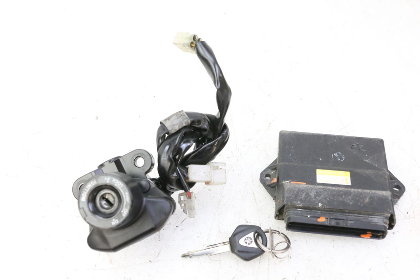 photo de LOCK SET KEY ECU YAMAHA TDM ABS 900 (2002 - 2014) - Main view