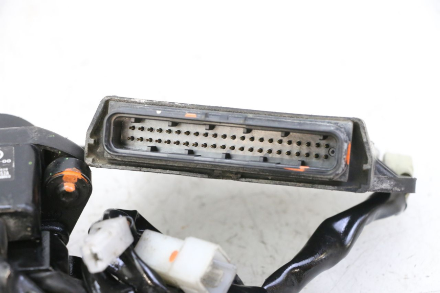 photo de LOCK SET KEY ECU YAMAHA TDM ABS 900 (2002 - 2014) - Additional view of the item