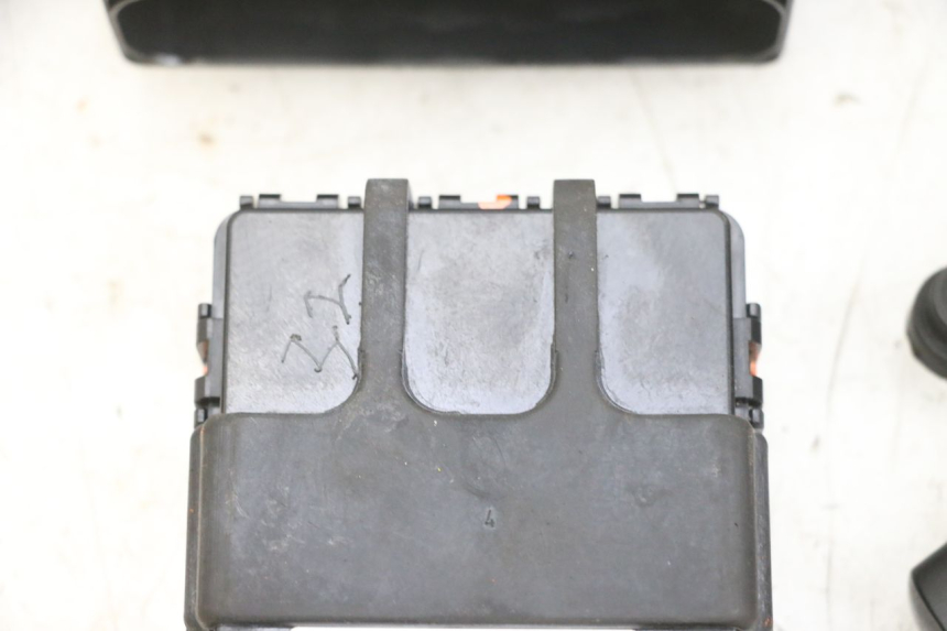 photo de LOCK SET KEY ECU YAMAHA TRICITY 300 (2020 - 2024) - Supplementary product photo
