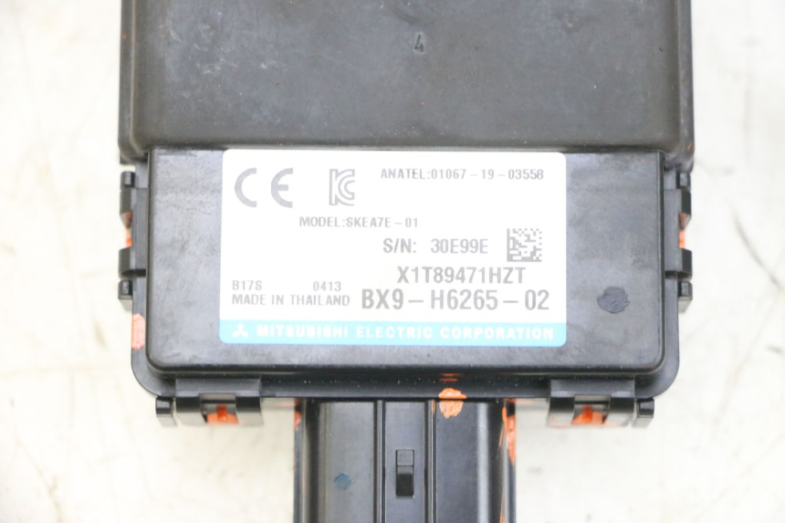photo de LOCK SET KEY ECU YAMAHA TRICITY 300 (2020 - 2024) - Detailed visual inspection