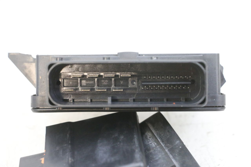 photo de LOCK SET KEY ECU YAMAHA TRICITY 300 (2020 - 2024) - Product overview