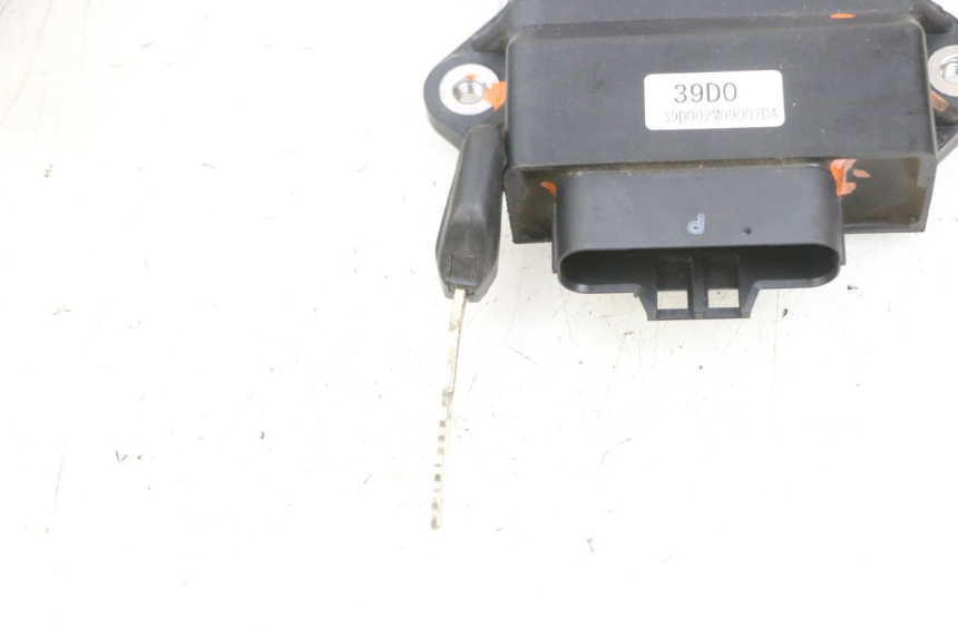 photo de LOCK KEY CDI IGNITION SWITCH KIT YAMAHA X-MAX XMAX 125 (2010 - 2013) - Markings and original references