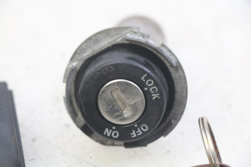 photo de LOCK KEY CDI IGNITION SWITCH KIT PIAGGIO X9 EVOLUTION 125 (2003 - 2007) - Product overview