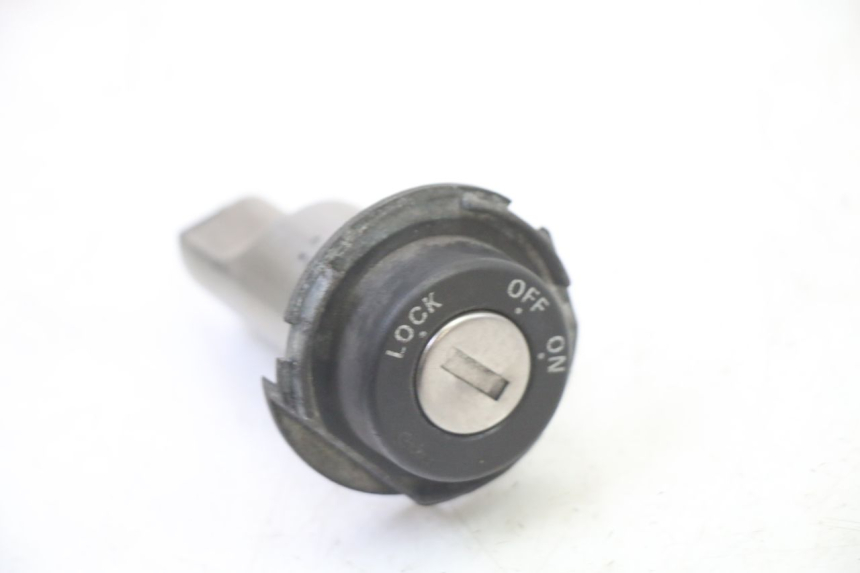 photo de LOCK KEY CDI IGNITION SWITCH KIT PIAGGIO X9 EVOLUTION 125 (2003 - 2007) - Product overview
