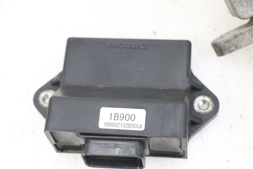 photo de LOCK KEY CDI IGNITION SWITCH KIT YAMAHA XMAX X-MAX 125 (2006 - 2009) - Additional view of the item