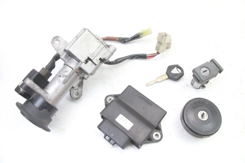 photo de LOCK SET KEY ECU YAMAHA X-MAX XMAX ABS 250 (2010 - 2014) - Main view