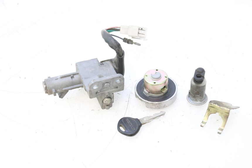 photo de LOCK SET KEY KYMCO AGILITY 4T 10" 50 (2005 - 2018) - Technical close-up