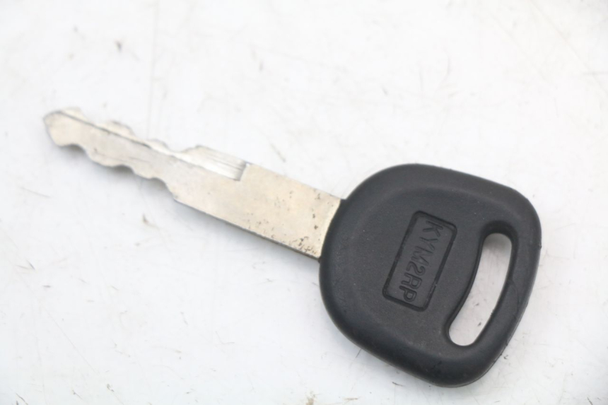 photo de LOCK KEY NEIMAN KIT KYMCO AGILITY 4T 50 (2005 - 2018) - Distinctive features