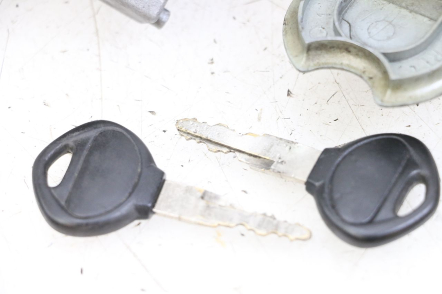 photo de LOCK KEY NEIMAN KIT KYMCO AGILITY RS 4T 50 (2009 - 2013) - Additional view of the item