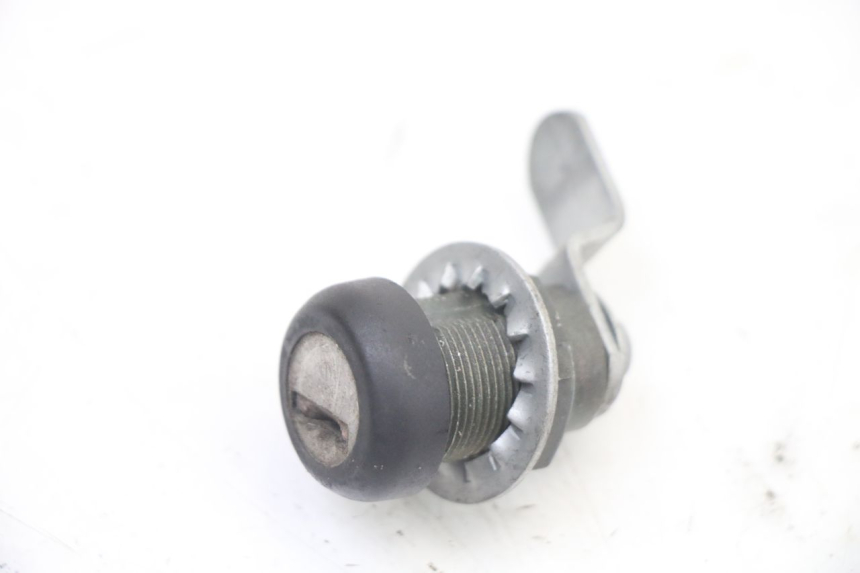 photo de LOCK SET KEY BMW C1 125 (2000 - 2003) - Checked used part