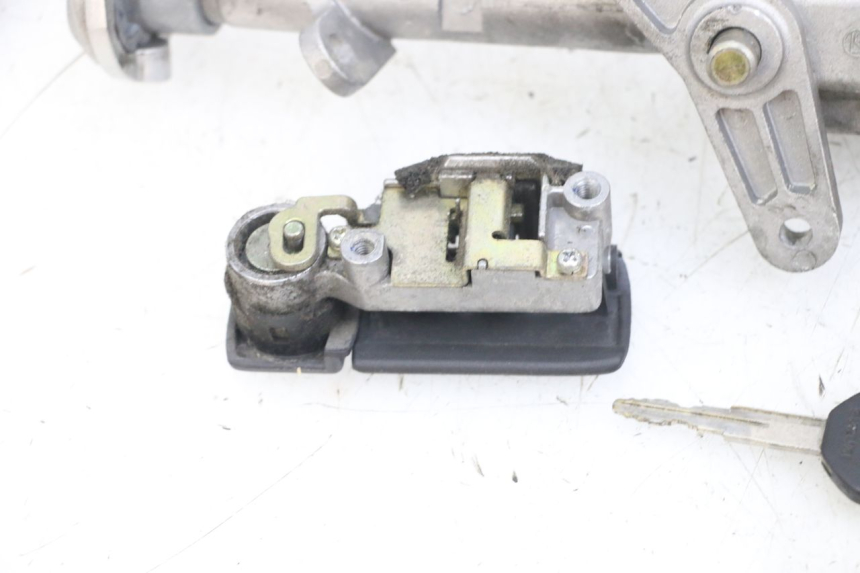 photo de LOCK SET KEY SUZUKI BURGMAN 125 (2007 - 2014) - Product overview