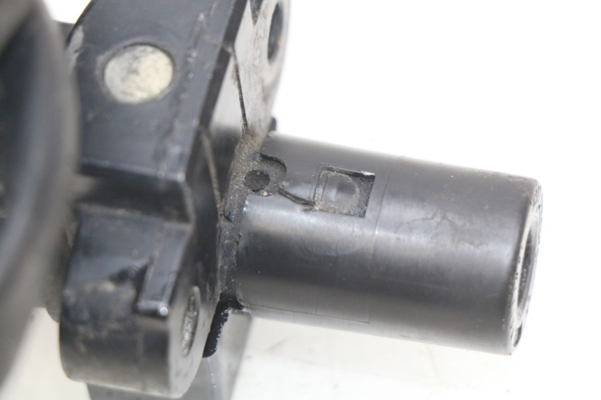 photo de LOCK KEY NEIMAN KIT HONDA CBR RR FIREBLADE 900 (1992 - 1994) - Component detail