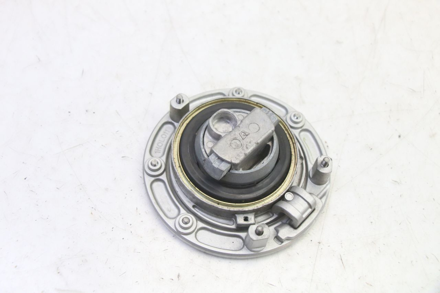 photo de LOCK KEY NEIMAN KIT HONDA CBR RR FIREBLADE 900 (1992 - 1994) - High-resolution close-up