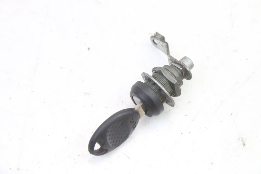 photo de LOCK SET KEY APRILIA CLASSIC 125 (1995 - 2001) - Distinctive features