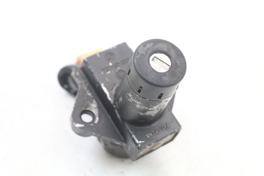 photo de LOCK SET KEY SUZUKI GSX E 250 (1982 - 1983) - Surface and material condition