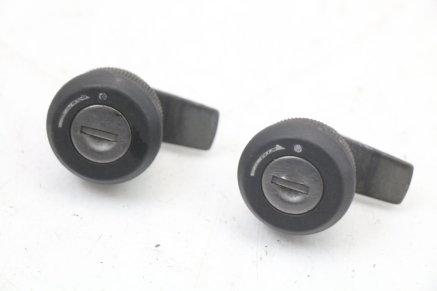 photo de LOCK SET KEY KAWASAKI GTR 1000 (1994 - 2004) - Supplementary product photo