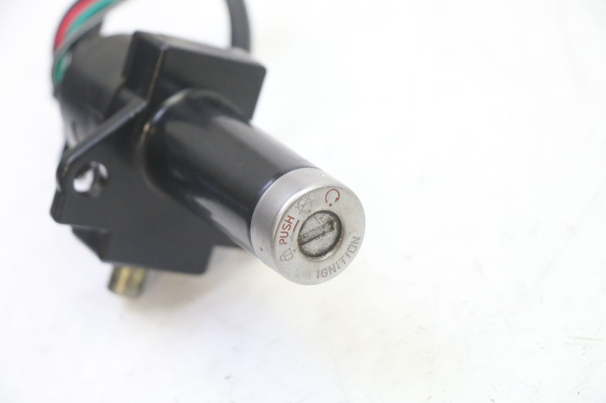 photo de LOCK SET KEY KIDEN KD125-G 125 (2018 - 2022) - Zoom on usage condition