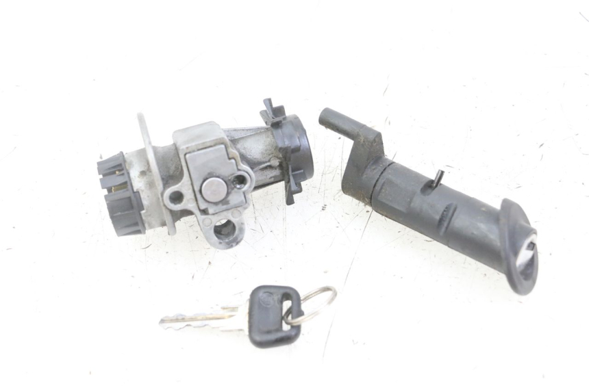 photo de LOCK SET KEY PEUGEOT LUDIX ONE 50 (2005 - 2008) - Technical close-up
