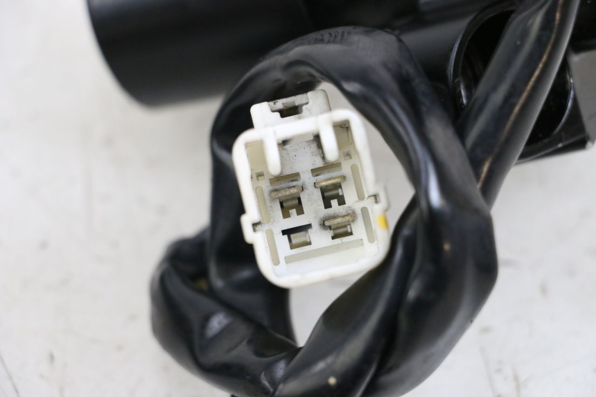 photo de LOCK SET KEY KAWASAKI NINJA 400 (2018 - 2023) - Technical close-up