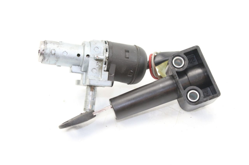 photo de LOCK KEY NEIMAN KIT YAMAHA SLIDER NAKED 50 (2004 - 2018) - Component detail