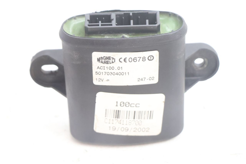 photo de LOCK SET KEY PEUGEOT VIVACITY 100 (1999 - 2008) - Additional view of the item