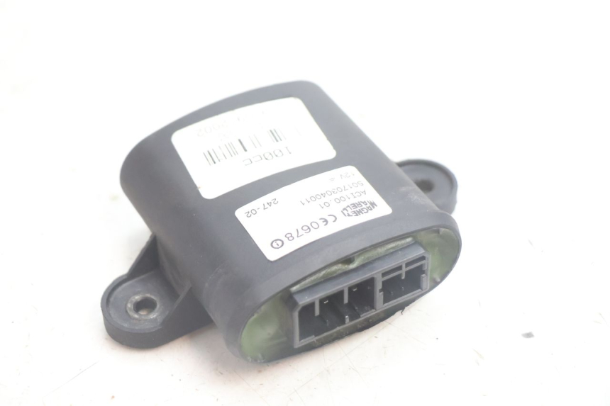 photo de LOCK SET KEY PEUGEOT VIVACITY 100 (1999 - 2008) - Distinctive features