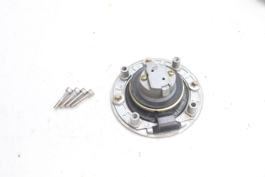 photo de LOCK SET KEY DAELIM VJ ROADWIN 125 (2004 - 2007) - Additional view of the item