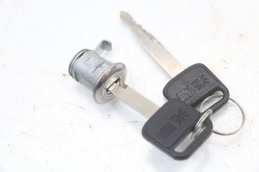 photo de LOCK KEY NEIMAN KIT KYMCO XCITING 250 (2006 - 2009) - Additional view of the item