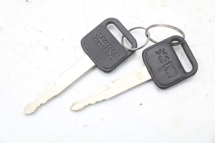 photo de LOCK KEY NEIMAN KIT KYMCO XCITING 250 (2006 - 2009) - Alternative perspective