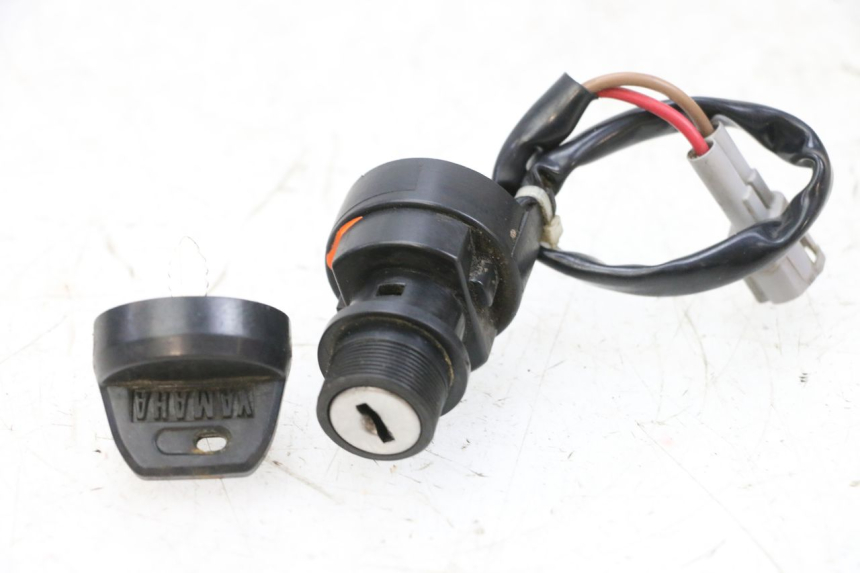photo de LOCK SET KEY YAMAHA YFM R RAPTOR 250 (2008 - 2014) - Zoom on usage condition