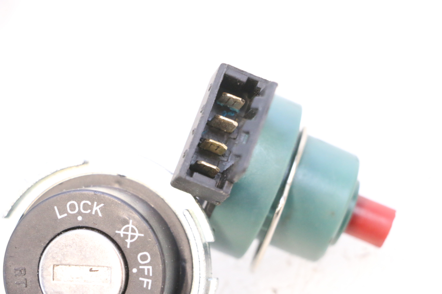 photo de LOCK KEY NEIMAN KIT PIAGGIO ZIP 4T 50 (2018 - 2020) - Fixing points details