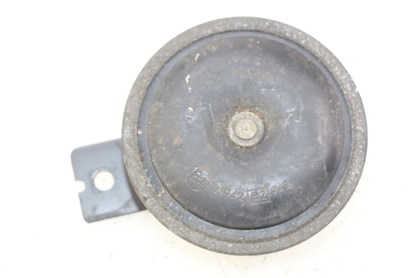 photo de HORN YAMAHA FZS FAZER 600 (1998 - 2001) - Main view