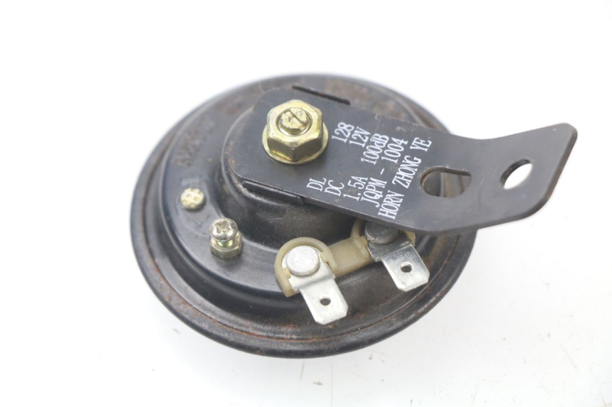 photo de HORN PEUGEOT KISBEE 4T 50 (2010 - 2017) - Component detail