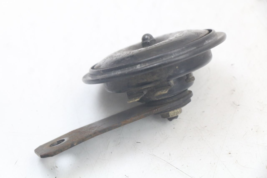 photo de HORN TRIUMPH SPEED TRIPLE T301 900 (1994 - 1996) - Technical close-up