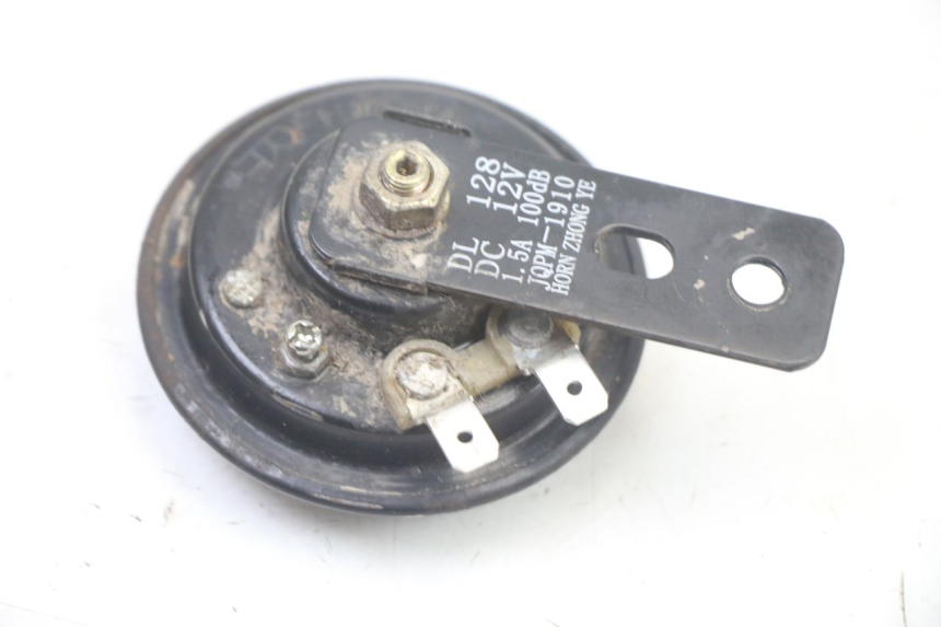 photo de HORN PEUGEOT STREETZONE I 2T 50 (2018 - 2020) - Zoom on usage condition