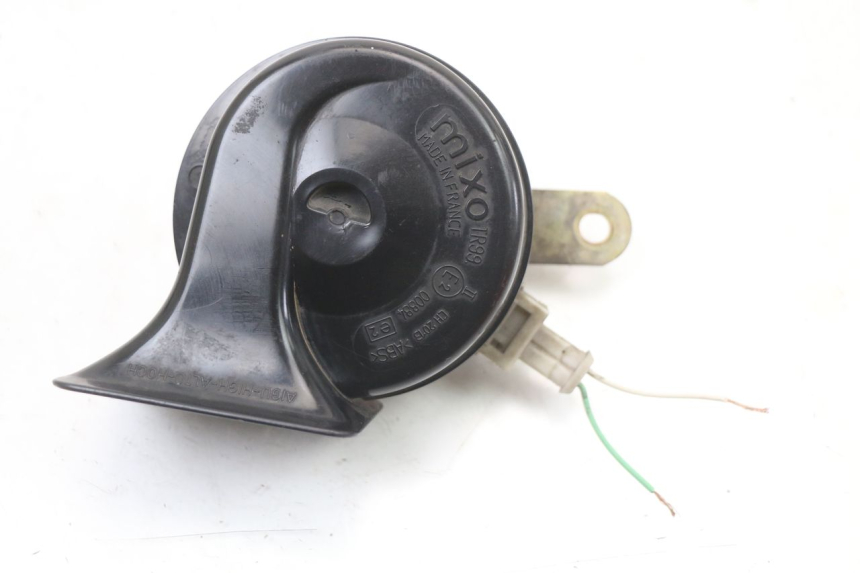 photo de HORN YAMAHA TDR DELTABOX 125 (1997 - 2003) - Main view