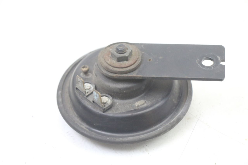 photo de HORN YAMAHA FZS FAZER 600 (2001 - 2003) - Zoom on usage condition