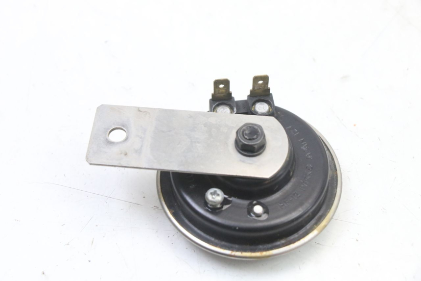 photo de HORN YAMAHA TRACER 7 700 (2020 - 2024) - Zoom on usage condition