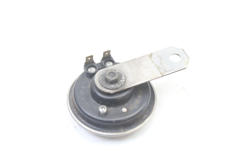 photo de HORN YAMAHA XJ6 600 (2008 - 2016) - Zoom on usage condition