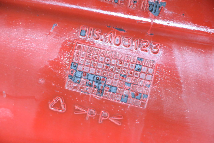 photo de REAR HUGGER APRILIA RS 50 (1999 - 2005) - Component detail