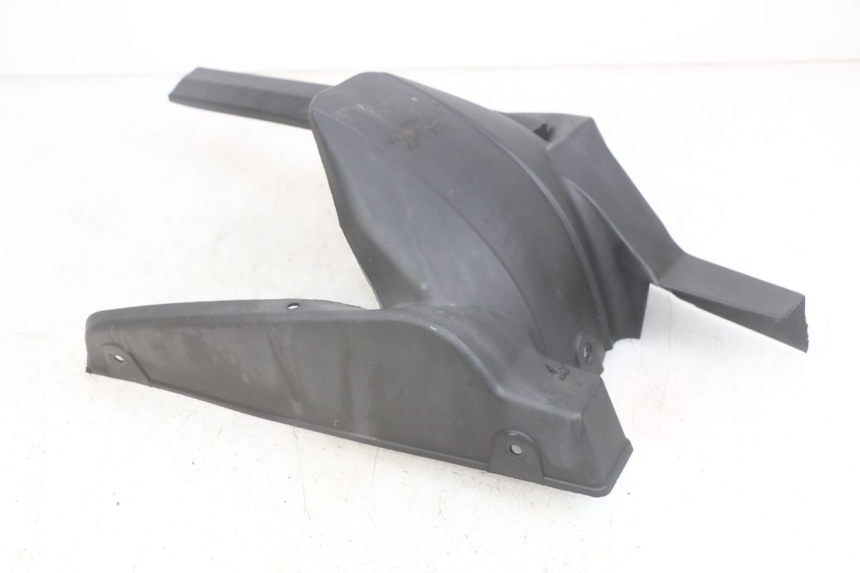 photo de REAR HUGGER YAMASAKI ROADSTER 50 (2013 - 2018) - Zoom on usage condition