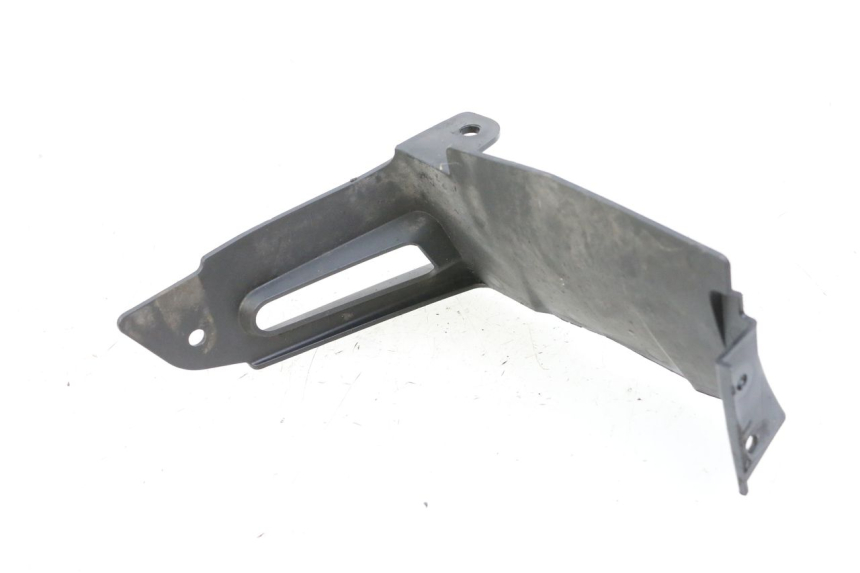 photo de REAR HUGGER YAMAHA XJ6 600 (2008 - 2016) - Zoom on usage condition