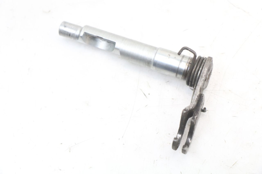 photo de Clutch lever YAMAHA YZ 85 (2002 - 2018) - Zoom on usage condition