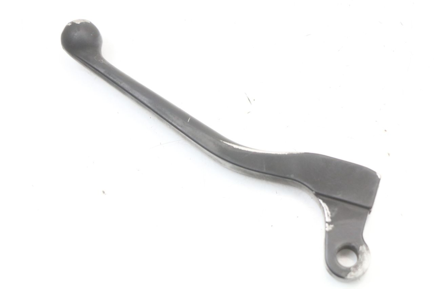 photo de LEFT BRAKE LEVER PEUGEOT KISBEE 4T 50 (2018 - 2022) - Zoom on usage condition