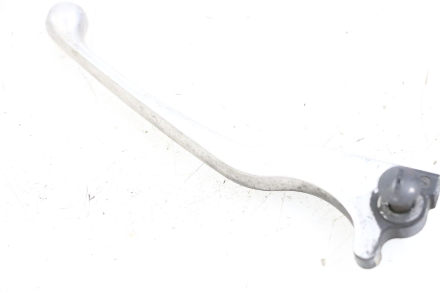 photo de LEFT BRAKE LEVER PIAGGIO X10 125 (2012 - 2017) - Zoom on usage condition