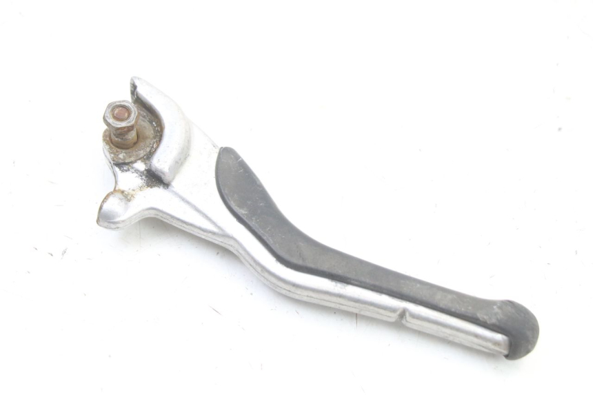 photo de LEFT BRAKE LEVER YAMAHA AEROX 50 (1997 - 2006) - Zoom on usage condition