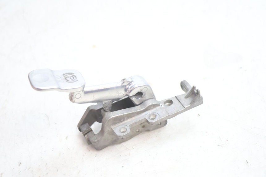 photo de PARKING BRAKE LEVER GILERA GP 800 (2007 - 2013) - Component detail