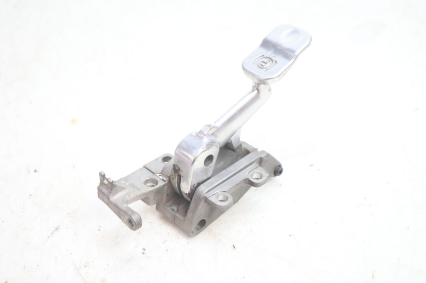 photo de PARKING BRAKE LEVER GILERA GP 800 (2007 - 2013) - Zoom on usage condition