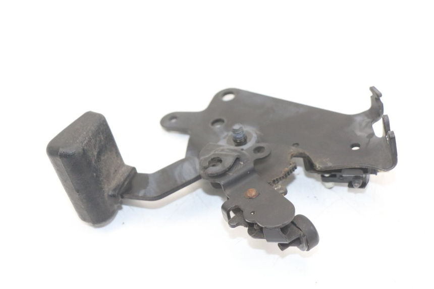 photo de PARKING BRAKE LEVER HONDA INTEGRA NC D 750 (2016 - 2018) - Alternative perspective